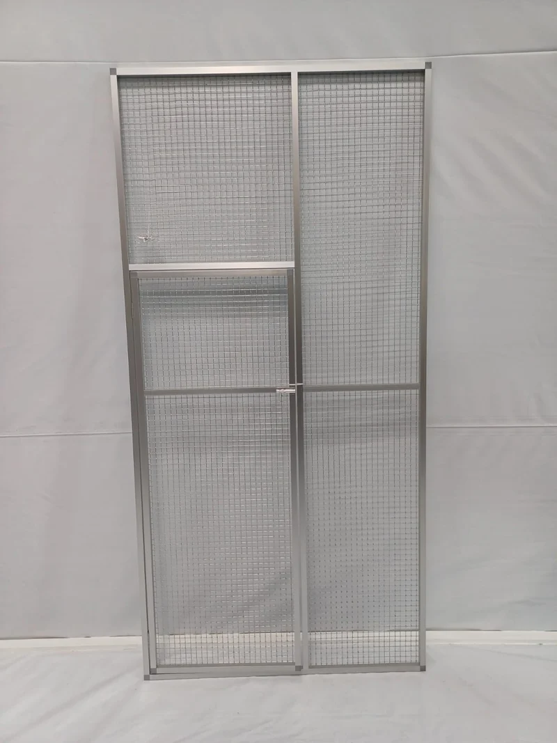 Flächenelement mit kleiner Tür 100 cm breit und 204,8 cm hoch