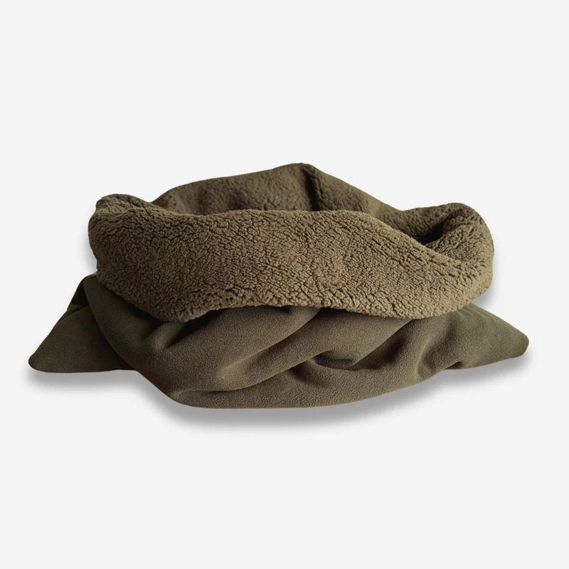 Teddy Kuschelschlafsack Olive Karma Hund x Woofstuff