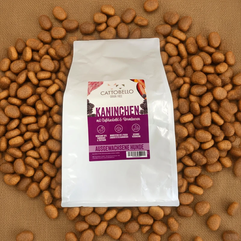 Cattobello Hund Adult Kaninchen mit Süßkartoffeln und Brombeeren